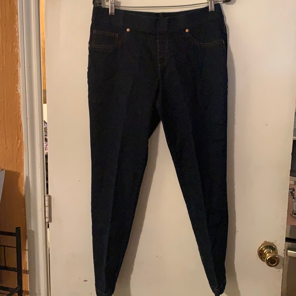 Dark Denim pull on Jeans 👖